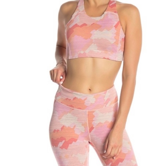 Outdoor Voices Pants - OUTDOOR VOICES TECH SWEAT PINK CAMO SET